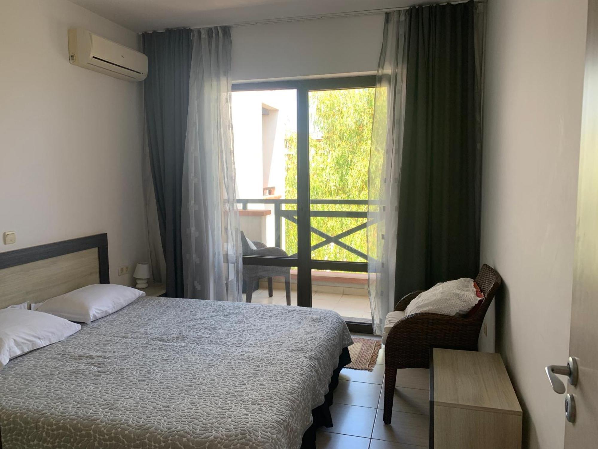 Apartment At St. Nicholas Complex-Igora Τσερνομόρετς Εξωτερικό φωτογραφία